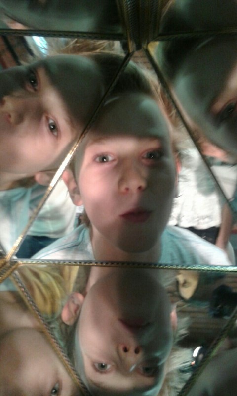 Посета Дечјем културном центру - радионица "игра облика и боја"